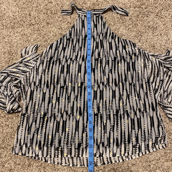 Halter top - Picture 7 of 7